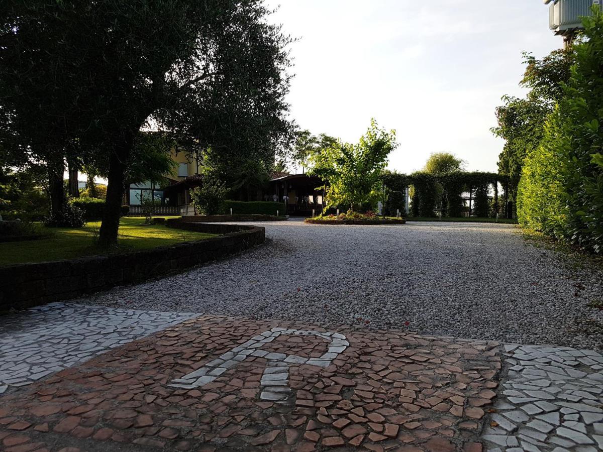 Villa Riviera Hotel Udine Pradamano Zewnętrze zdjęcie